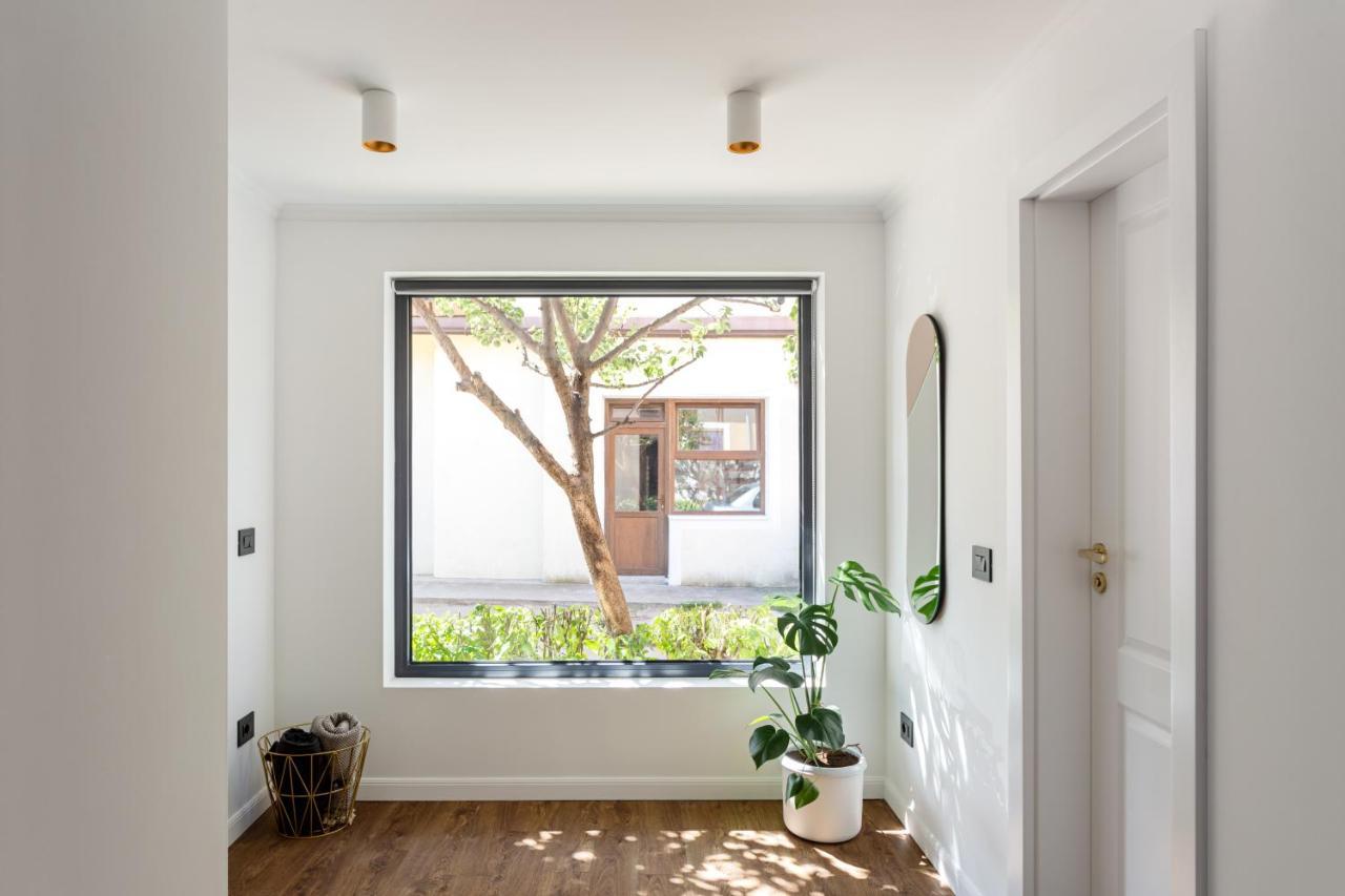 Designer Apartment In The City Center Cluj Napoca Bagian luar foto